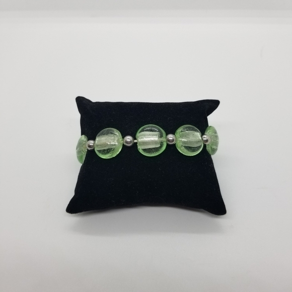 Jewelry - light green glass and silver tone ball stretch bracelet